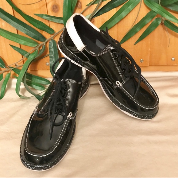 nike black patent leather shoes